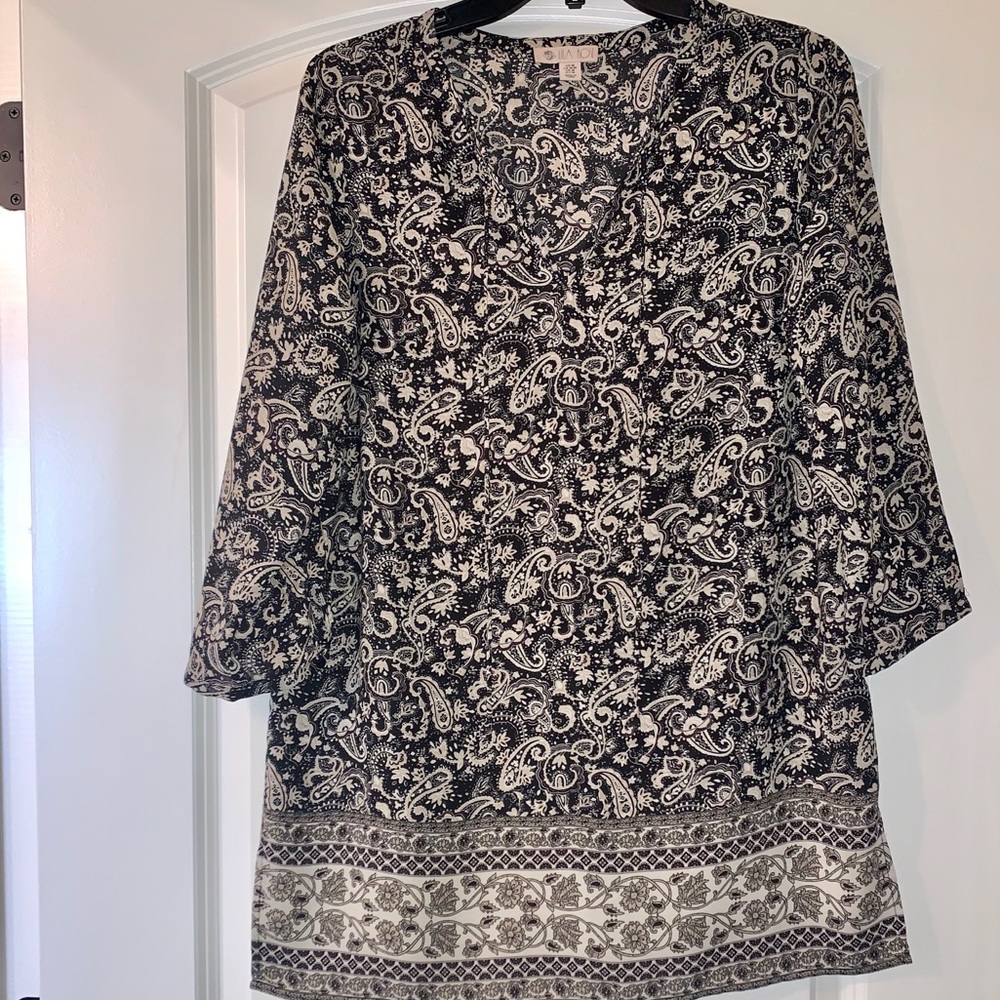 Lila Rose Paisley Top